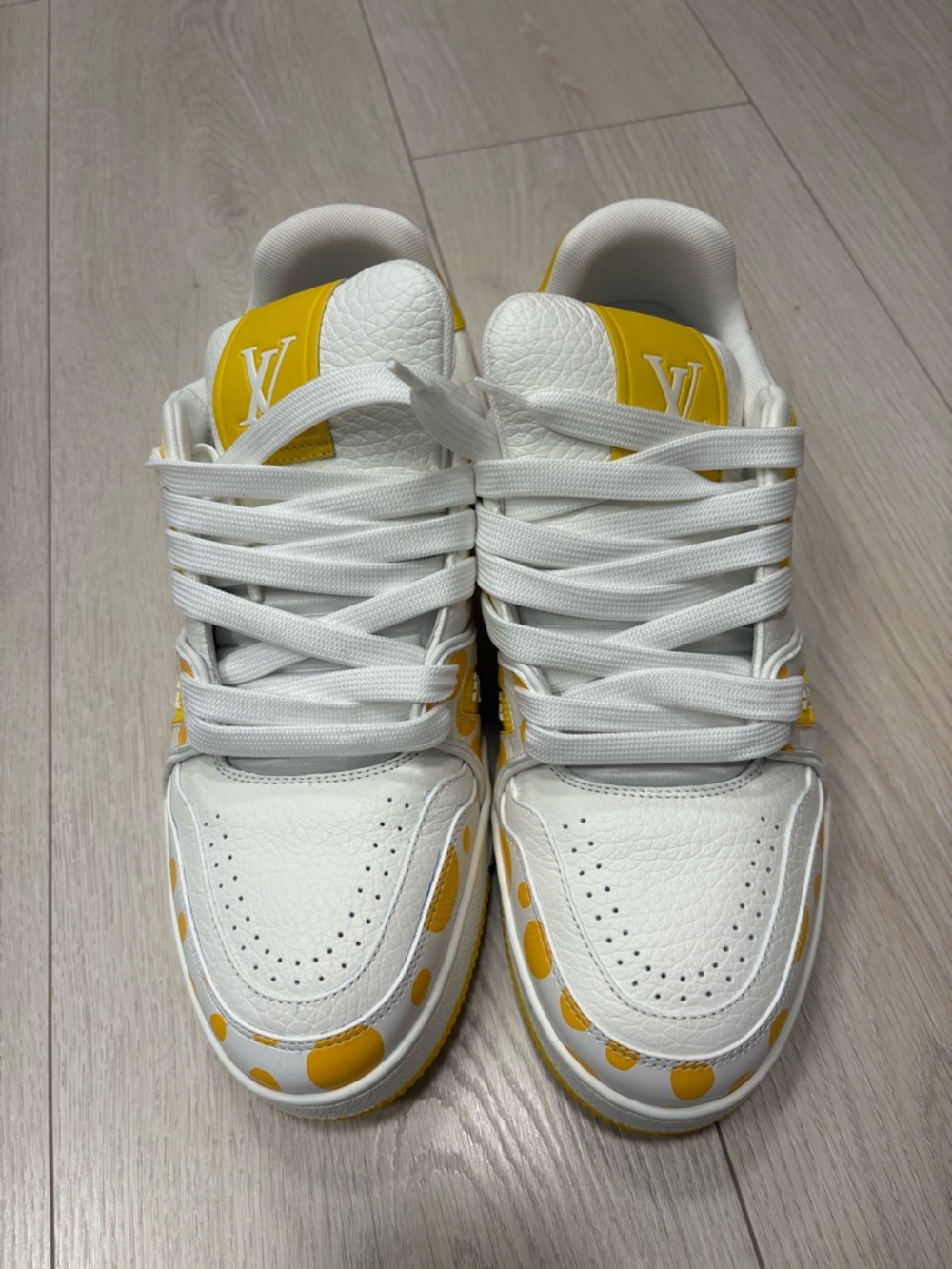 Louis Vuitton Kids White Sneakers with Yellow Polka Dot Accents